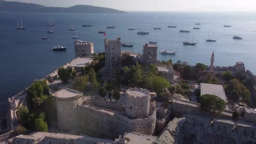 Fantastische Luftaufnahme der Burg von Bodrum in der Türkei