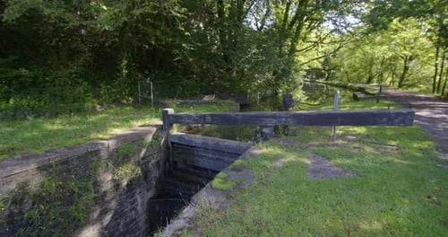 Closed Single lock gate at resolven lock on the neath canal at resolven