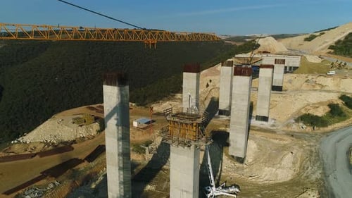Vista aérea de la construcción del viaducto