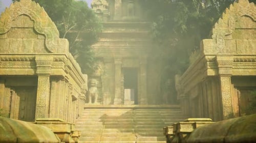 Traditionelle, sonnenverwöhnte Treppe, umgeben von komplizierten Säulen und üppigem Laub