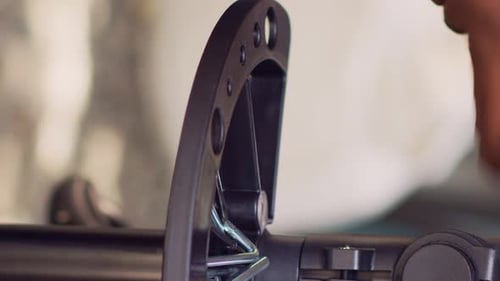 Outils d'organisation vidéo verticaux pour femme pour la réparation de vélos