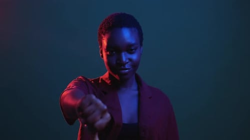 Positive Feedback Like Woman Thumb Up Gif Loop