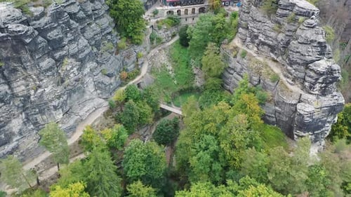 Hransko, vue panoramique aérienne du célèbre parc national de Prabcicka Brna en Suisse bohémienne