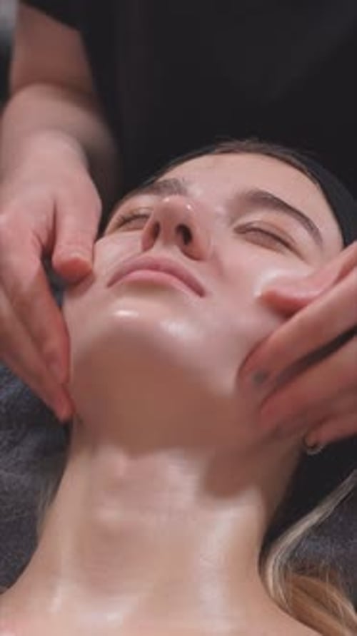 Enjoy a Relaxing Facial Treatment with a Professional Massage for Ultimate Rejuvenation