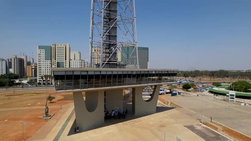 Famosa torre de televisão em Brasília, no Distrito Federal, Brasil.