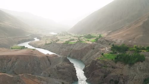 Exploring the Stunning Beauty of Tajikistan’s Majestic Mountains and Pristine Crystal-Blue Lakes