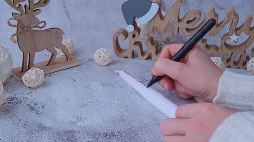 Numbering an Advent Candle for Christmas