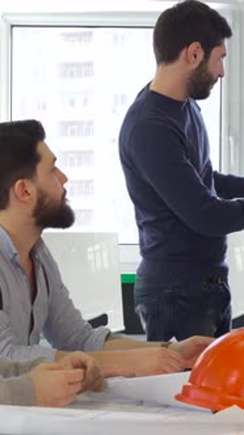 Dynamic Architect Team Collaborates on Innovative Building Project