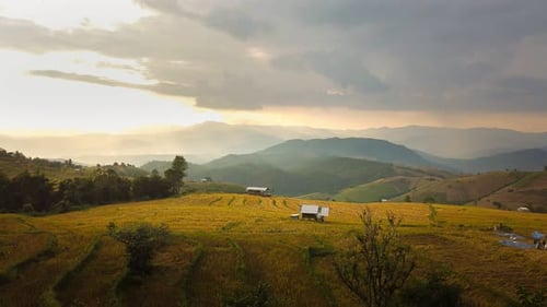 Bela paisagem de terraços de arroz em chiang mai, Tailândia.
