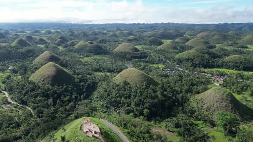 Vue aérienne de Chocolate Hills sur l'île de Bohol, Philippines