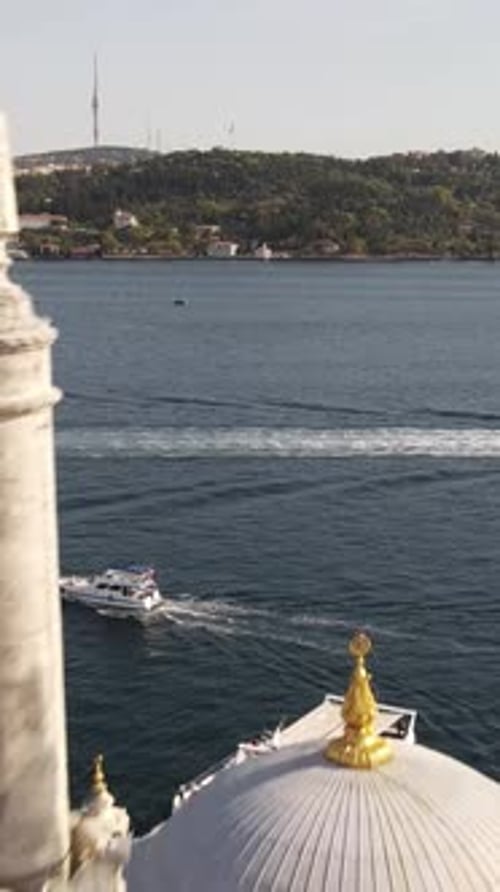 Mosquée musulmane du Bosphore à Istanbul