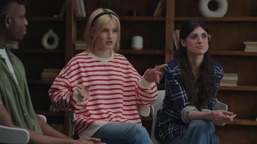 Group Session Conversation in a Quiet Home Setting