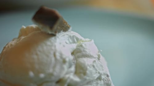 Preparing Process of OldTime Custard Ice Cream with Snickers