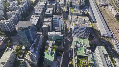 Vista aérea de la ciudad de los medios digitales y los parques ecológicos de Sangam
