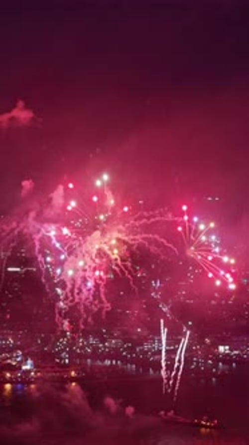 Enjoy the Breathtaking July 4 2023 Fireworks Over San Francisco Bay