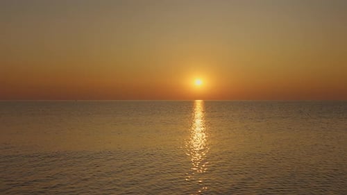 Beautiful scene sunset, tropical sea.