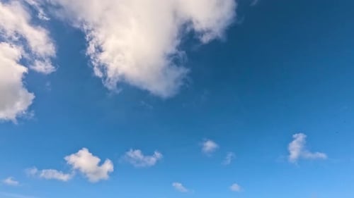 Nuages dans le ciel pour remplacer le ciel