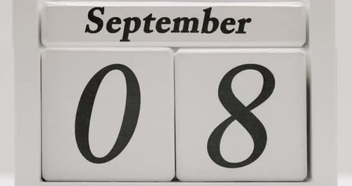 September Page Turning Calendar
