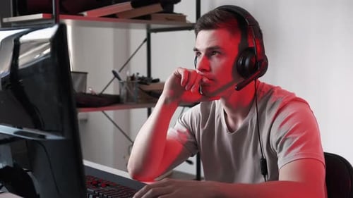 Programmierer denken, Cloud Computing bewegen die Augen, Schleife