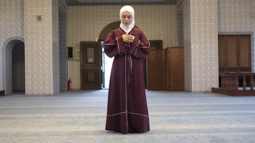Hijab Girl Prayer