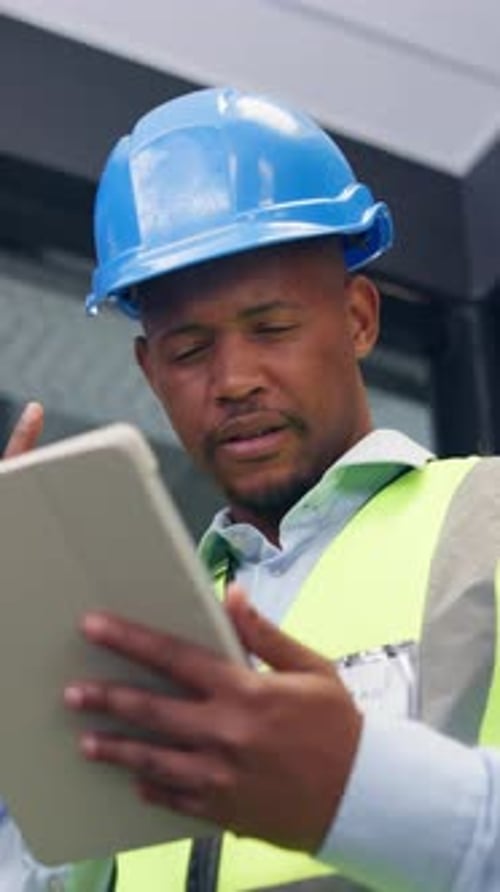 Issue, ppe or contractor in office with tablet, delivery delay or material shortage in supplier
