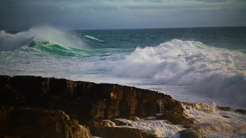 Huge Waves Breaking Rocky Beach in Super Slow Motion