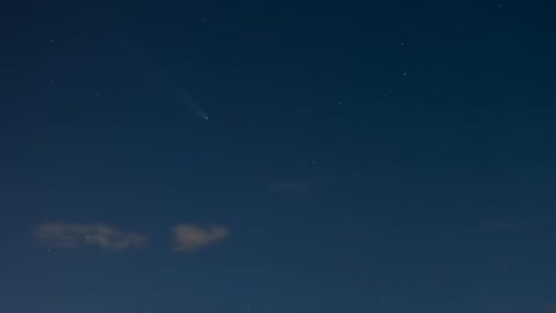 The comet C2023 A3 (Tsuchinshan-ATLAS) moving across the night sky