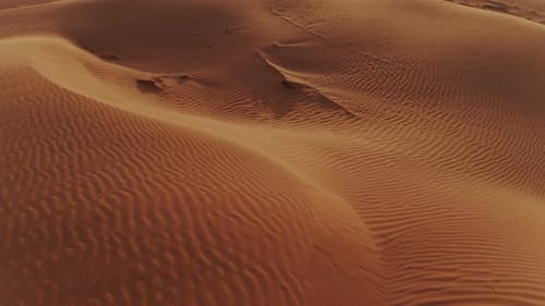 vuelo sobre el desierto, dunas