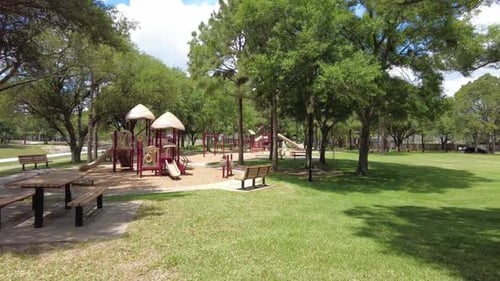 Nice Play Ground Within A Master Plan Commuinty