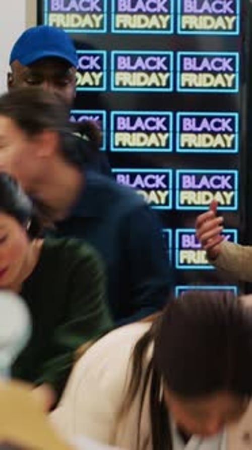 Shoppers rushing into store for Black Friday deals