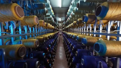 Carpet factory, carpet production, synthetic yarns for weaving loom.4k. 1