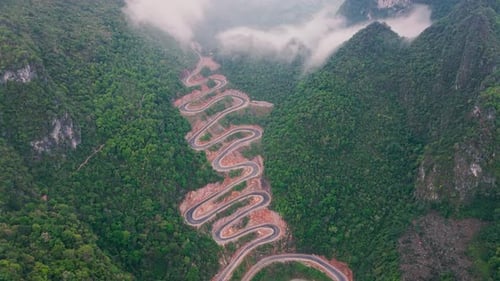 Khau Coc Cha Pass (Me Pia), Cao Bang, Vietnam