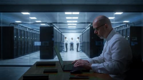 Engineer Overseeing Tech Staff Operations Data Center Staff Monitor And Ensure Security Standards