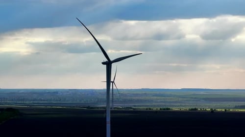 Windenergie über den Ebenen