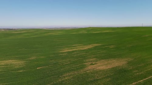 Photo aérienne de Ruhama Badlands par une journée ensoleillée