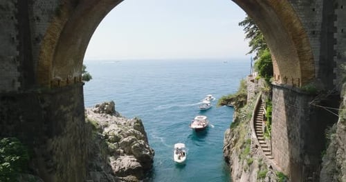 Vues sereines de Fiordo Di Furore