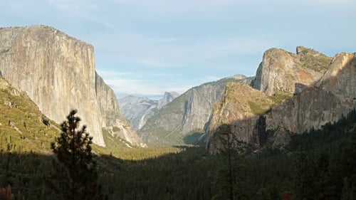 Time Lapse of Sunset in Yosemite Valley, California Beautiful