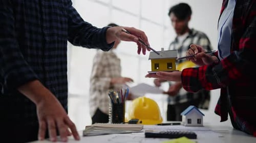 Working brainstorming for cost estimating on design architectural and engineering.