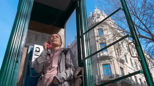 Speak with Friends in Telephone Booth