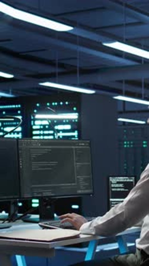 Vertical Video Data Center Agent Providing Logistics Support to Businesses