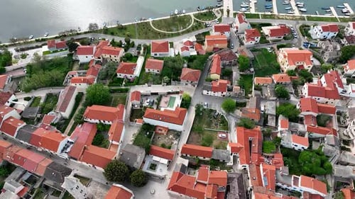 Die historische Küstenstadt Nin wurde im Frühjahr von einer Drohne gefangen genommen