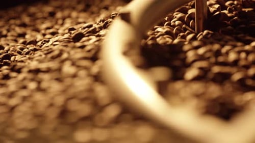 Roasting Coffee Beans in Mixing Machine
