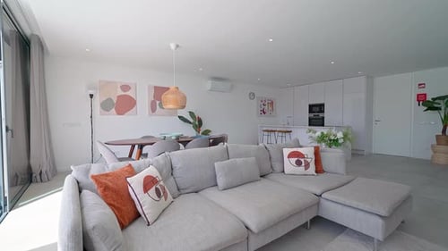 Modern Interior Design: Bright Living Room and Kitchen