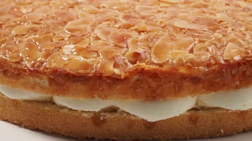 Delicious Almond Cake with Creamy Filling