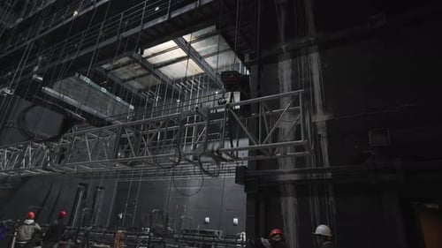 Backstage Filled with Trusses Creates Technical Atmosphere