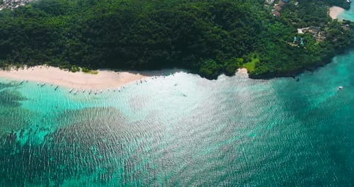 Praia de Puka Shell em Boracay, Filipinas