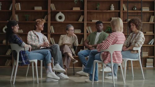 Séance de thérapie de groupe axée sur l'unité dans la diversité