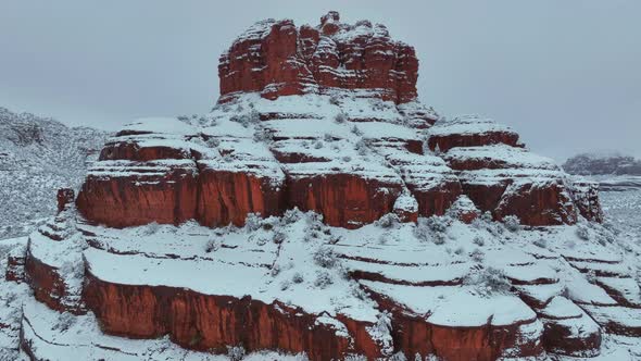 Red Rock Formation Covered With Snow In Sedona, Arizona In Winter ...