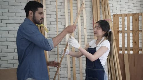 Woodworkers Share Ideas in Bright Workshop