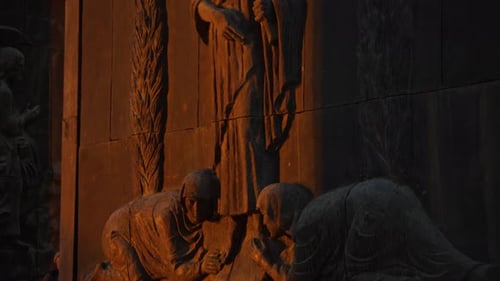 Die visuelle Darstellung der biblischen Erzählung, die das Leben Jesu Christi zusammenfasst, ist verkörpert